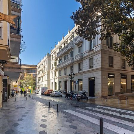 Nt Luxury Central Duplex With Terrace & Parking マラガ エクステリア 写真