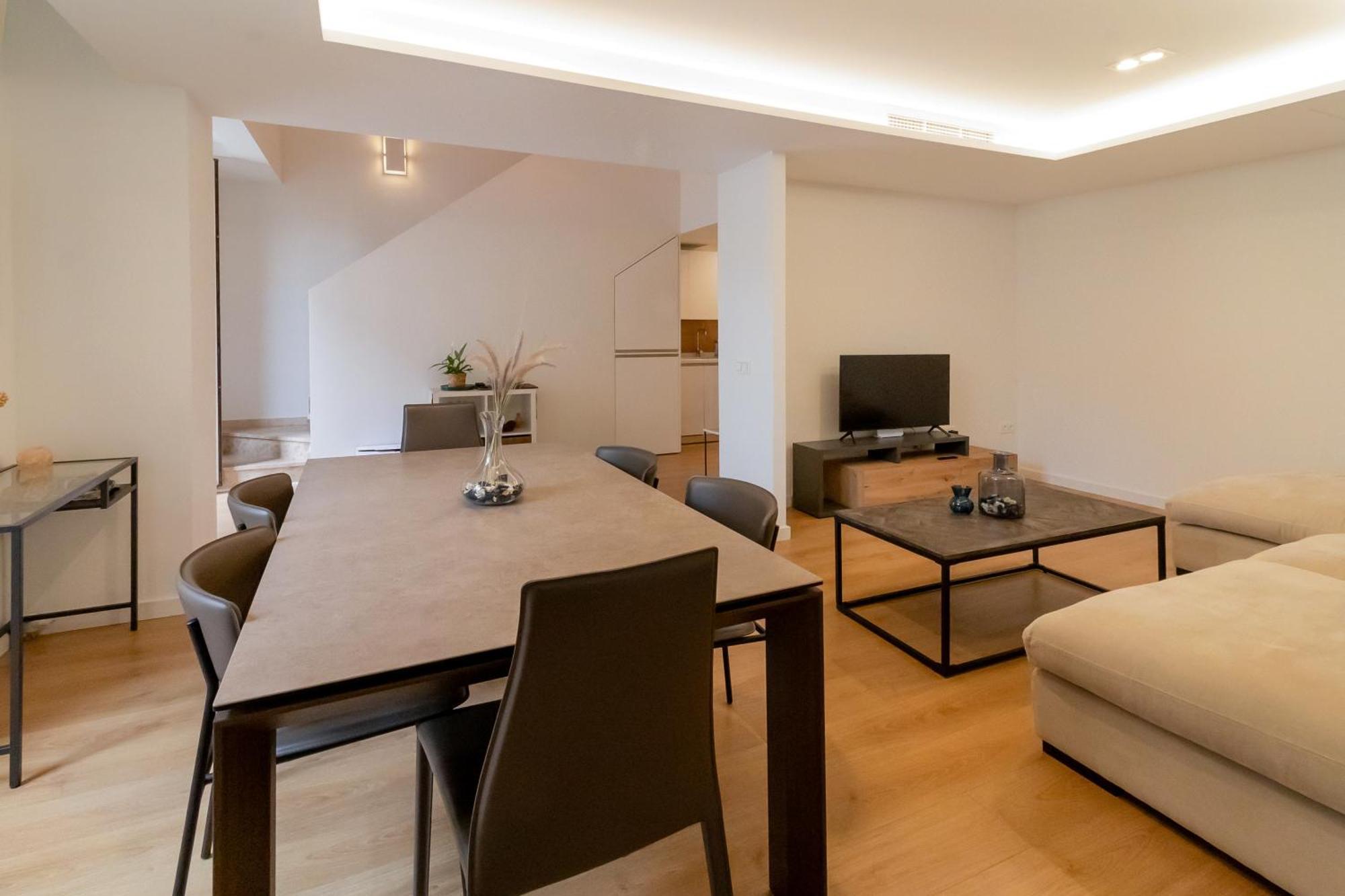 Nt Luxury Central Duplex With Terrace & Parking マラガ エクステリア 写真