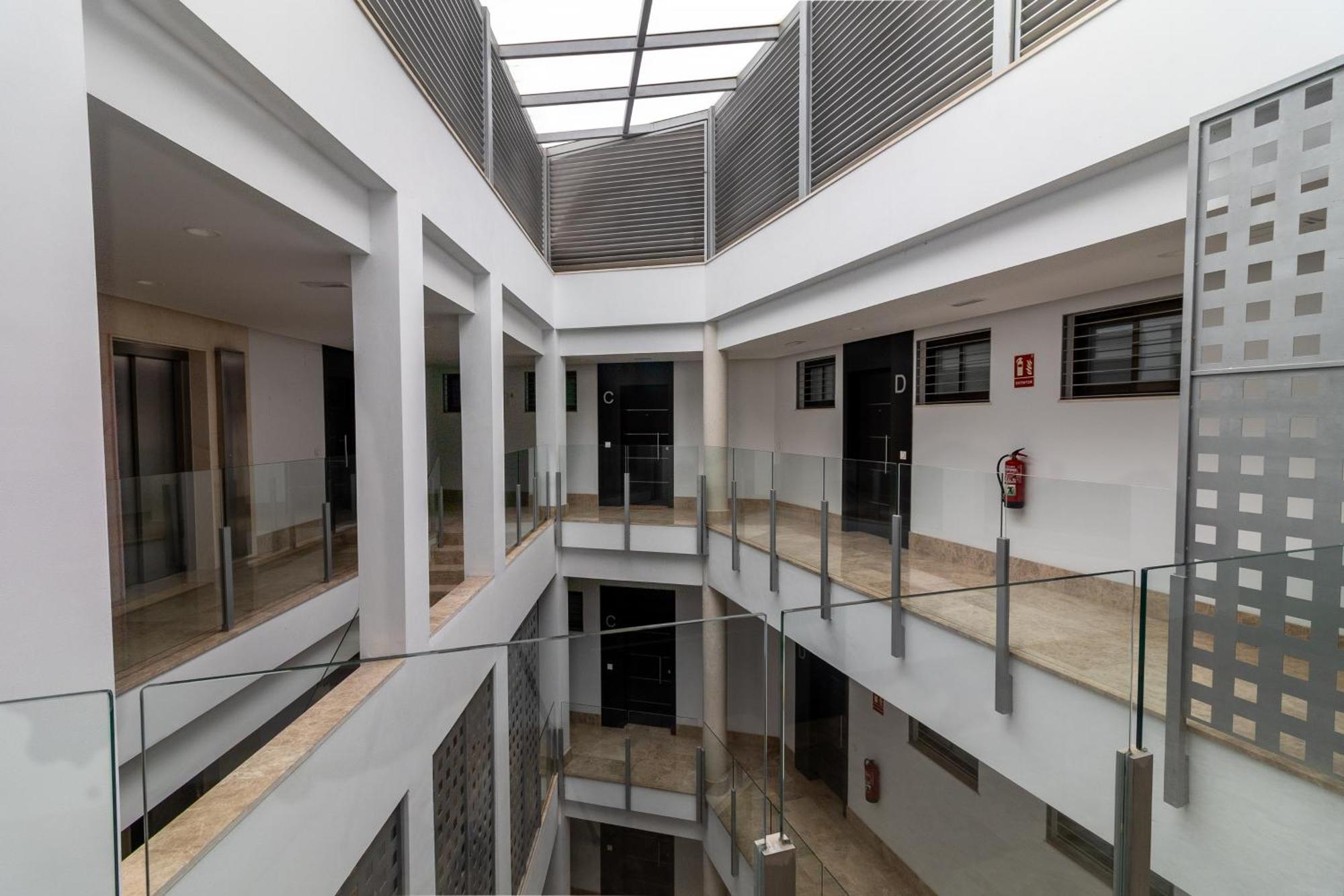 Nt Luxury Central Duplex With Terrace & Parking マラガ エクステリア 写真