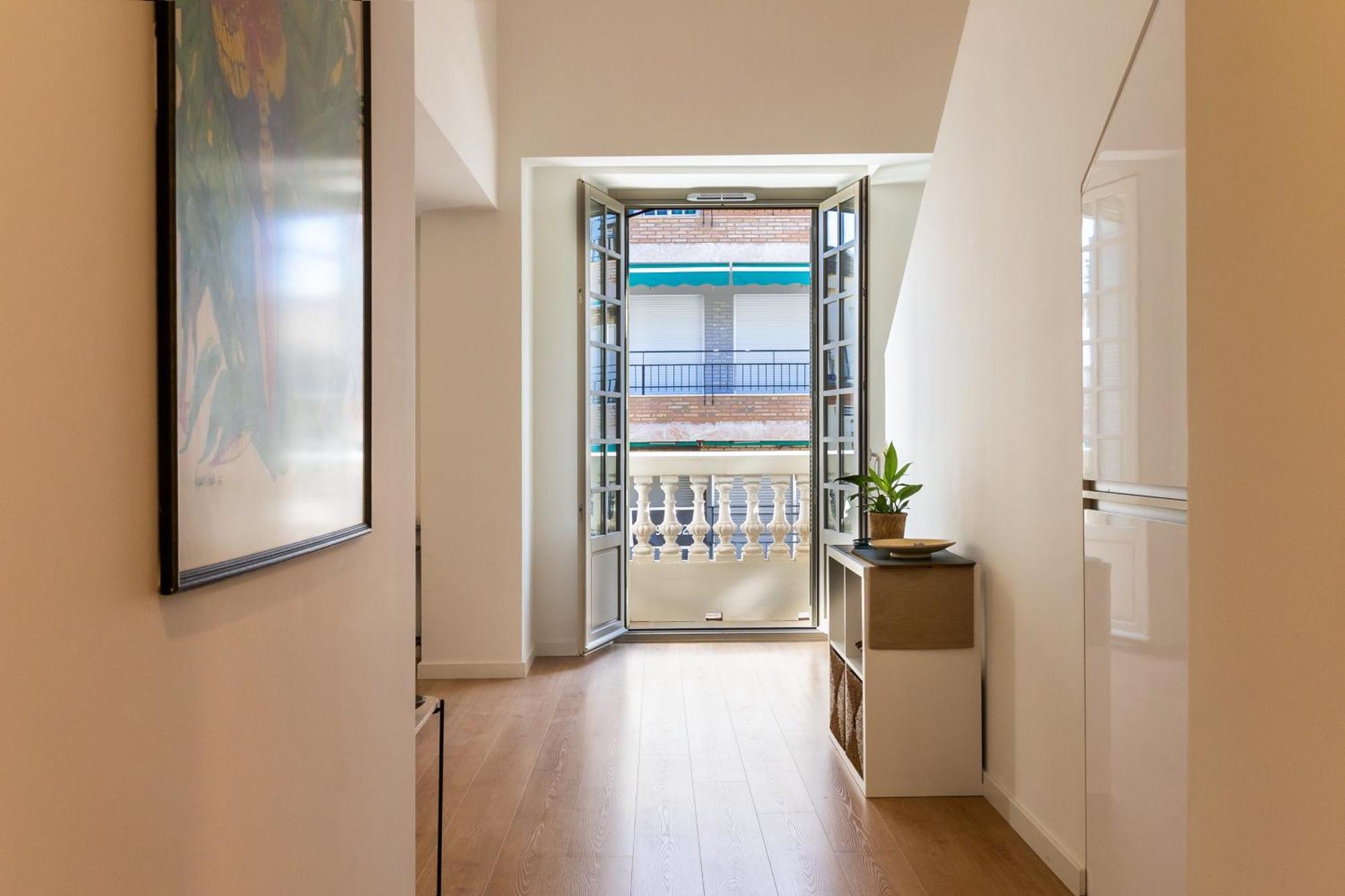 Nt Luxury Central Duplex With Terrace & Parking マラガ エクステリア 写真